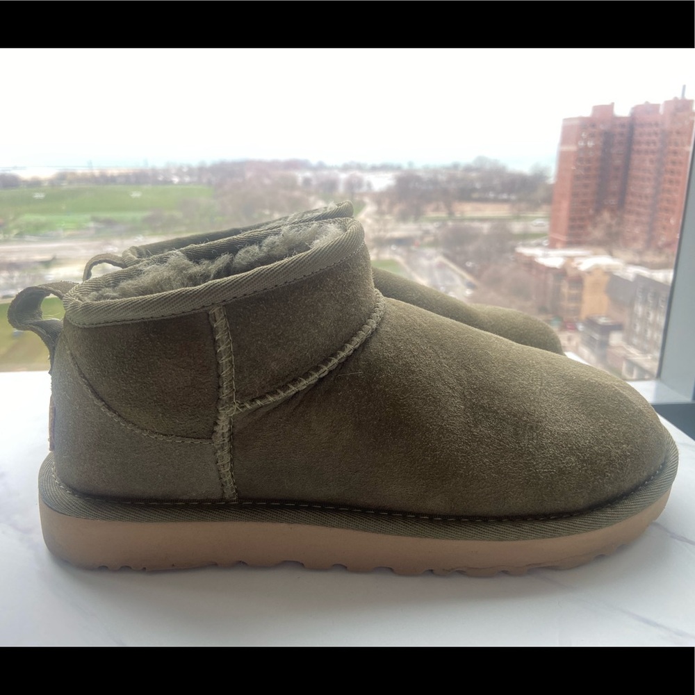 Barely worn ultra mini olive green ugg boots.